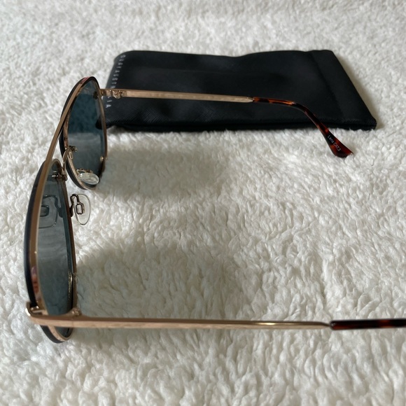 Quay Australia High Key rimless Black Aviator Sunglasses with dark green lens - Picture 4 of 4